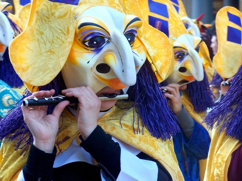 Thức dậy cùng lễ hội Basel Fasnacht đặc sắc