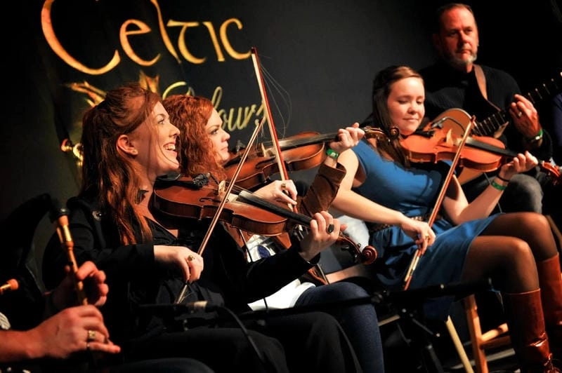 Gợi ý những bức lễ hội Celtic Colours độc đáo