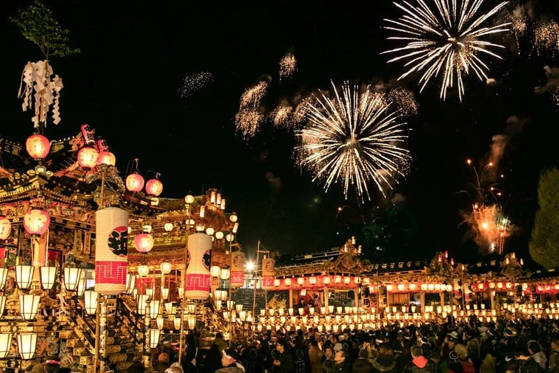 Cùng đắm mình trong lễ hội Chichibu Yomatsuri truyền thống
