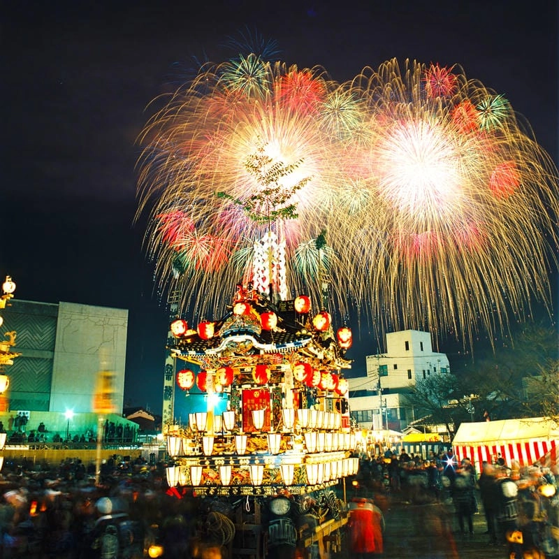 Lạc lối trong lễ hội Chichibu Yomatsuri náo nhiệt
