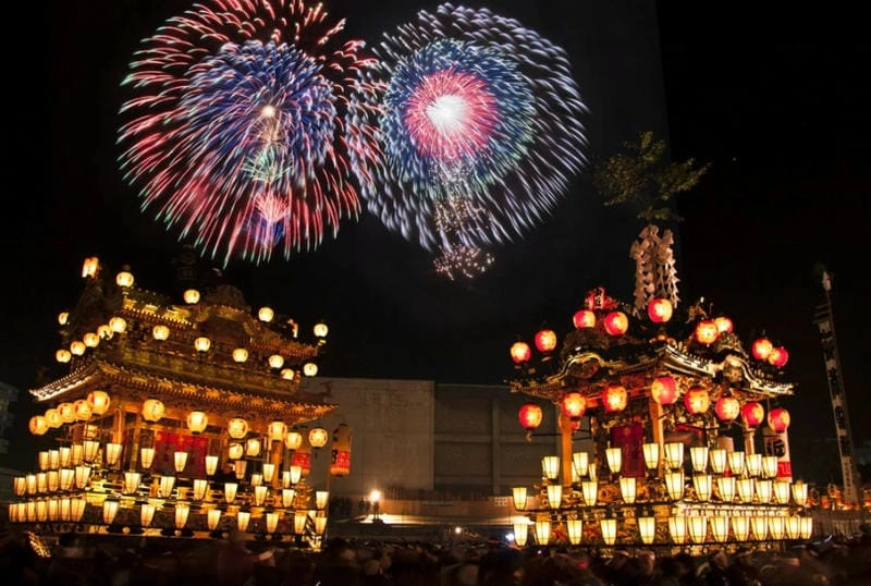 Cùng du ngoạn lễ hội Chichibu Yomatsuri văn hóa