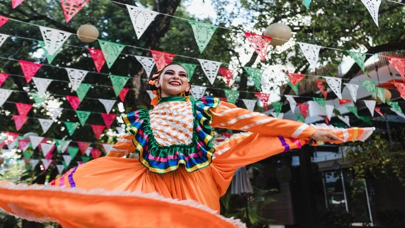 Ngắm nhìn vẻ đẹp lễ hội Cinco de Mayo hấp dẫn