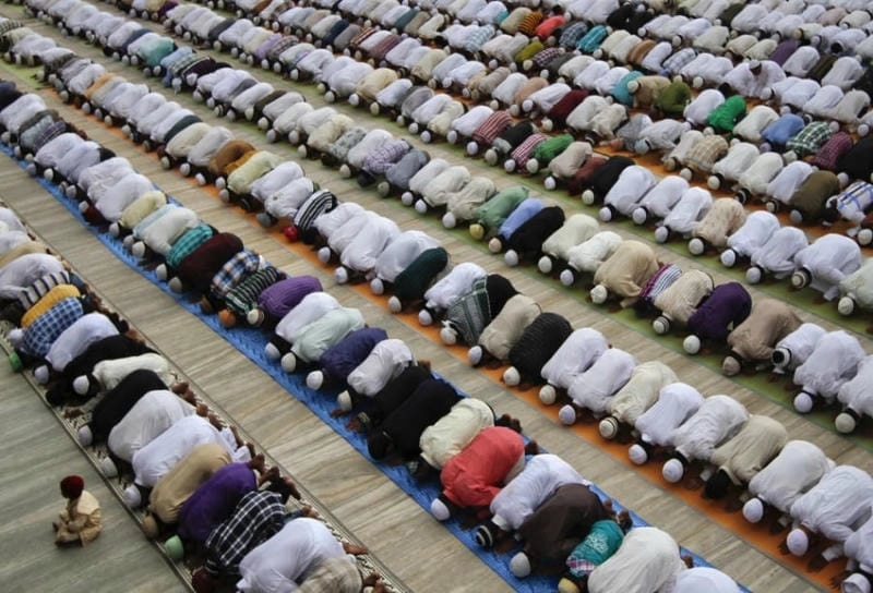 Tìm về lễ hội Eid al-Fitr cuốn hút