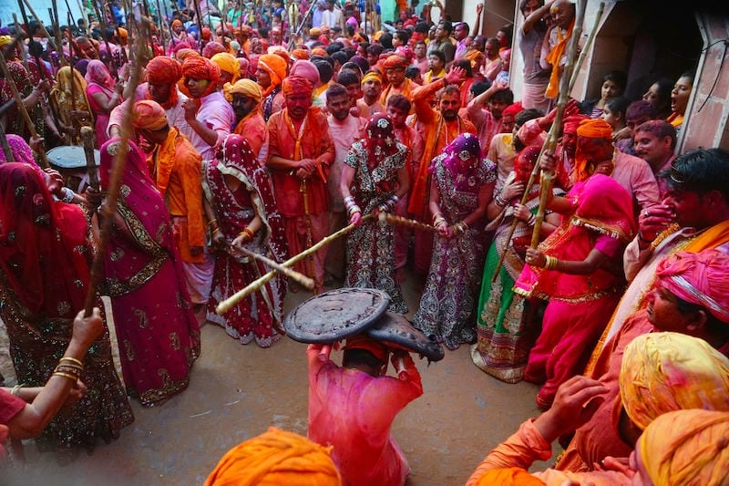 Tải ngay lễ hội Holi Hai độc đáo