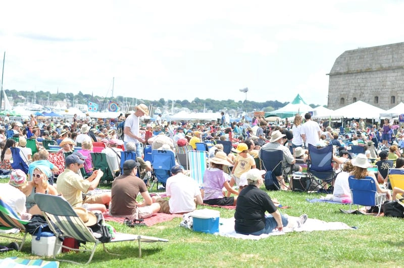 Lạc lối trong lễ hội Newport Folk rực rỡ