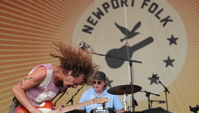 Ngắm nhìn vẻ đẹp lễ hội Newport Folk đặc sắc