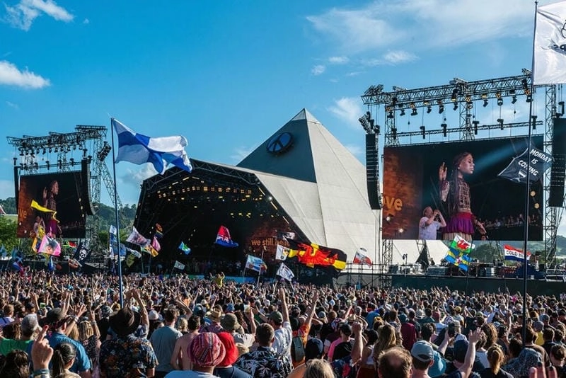Thức dậy cùng lễ hội Rock in Rio cuồng nhiệt