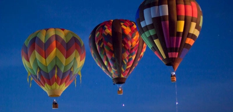 Cùng du ngoạn lễ hội The Great Reno Balloon Race hoành tráng
