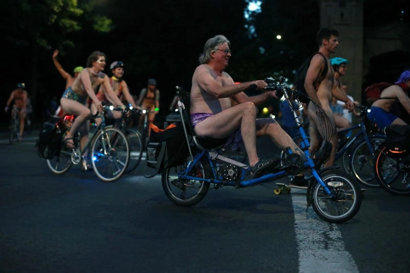 Tải ngay lễ hội World Naked Bike Ride hấp dẫn