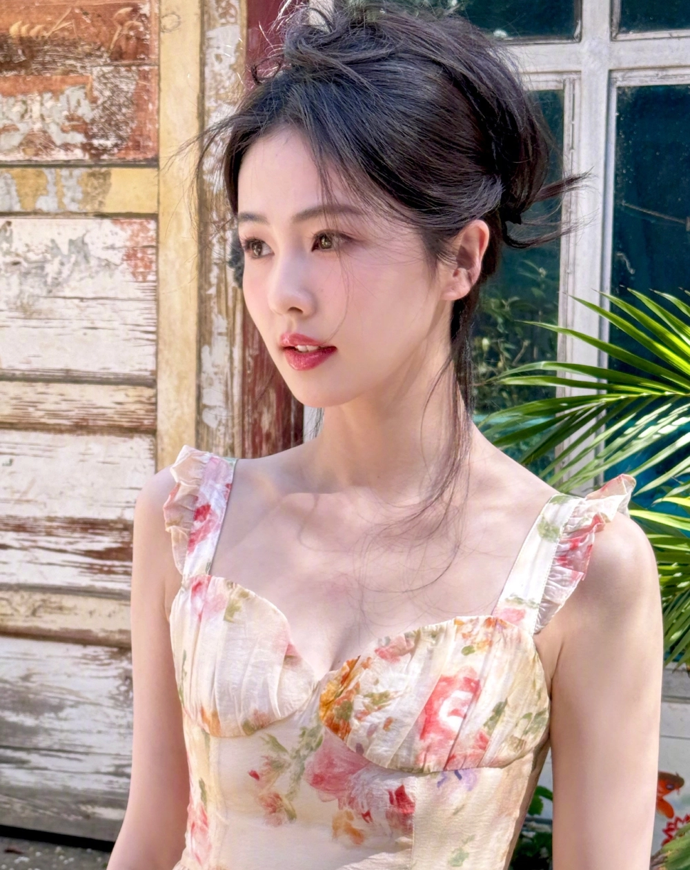 Tiểu sử Bạch Lộc giúp fan hiểu rõ hơn về sự nghiệp.