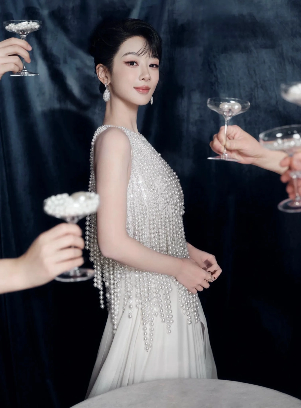 Dương Tử phim đa dạng thể loại, từ hiện đại đến cổ trang.