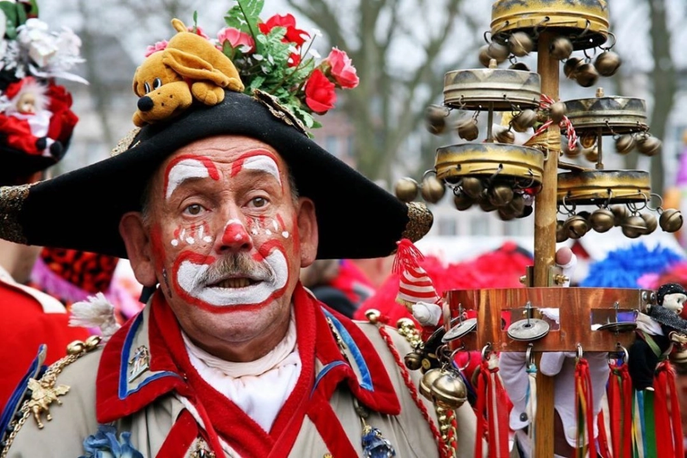 Cologne carnival tradition phản ánh tinh thần vui nhộn của người dân