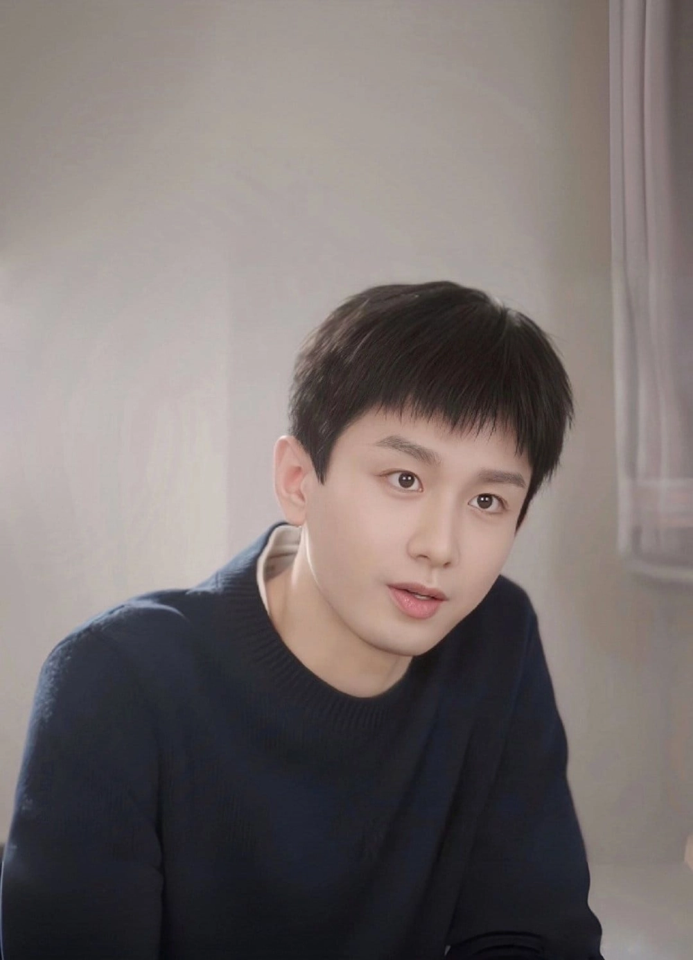 Liên Hoa Lâu Thành Nghị gây ấn tượng mạnh với tạo hình cổ trang.