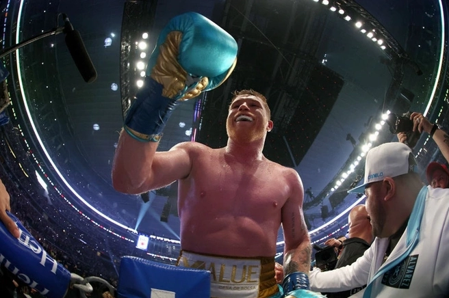 Canelo Alvarez thượng đài từ tuổi 13 Tiểu sử Canelo Alvarez