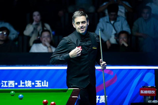 Biểu cảm nhăn nhó đầy thú vị của Ronnie OSullivan trong trận đấu với Ross Muir tại World Open 2026