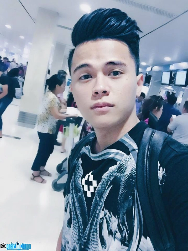 Hình ảnh mới nhất về DJ Get Looze