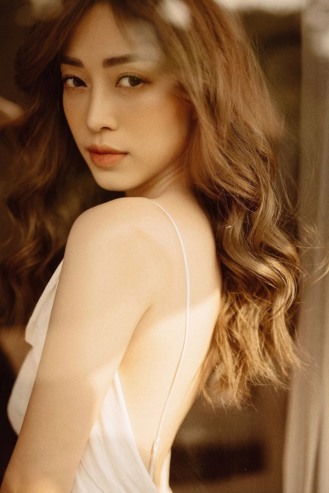 Khoảnh khắc hạnh phúc và lãng mạn của Á hậu Phương Nga bên cạnh diễn viên Bình An