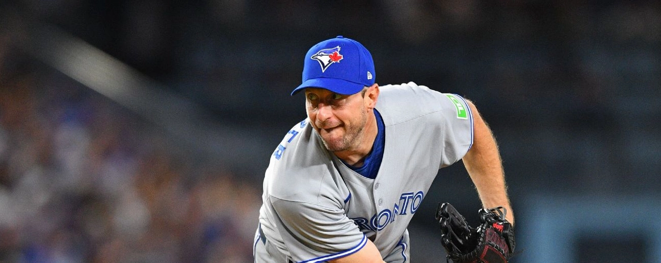 Lão tướng Max Scherzer được gọi vui là ông nội bắt tay ngay vào tập luyện cho Blue Jays