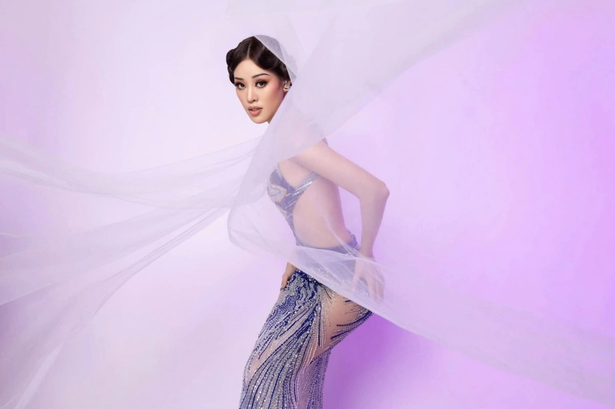 Nhan sắc cuốn hút của Khánh Vân trước thềm bước lên xe hoa