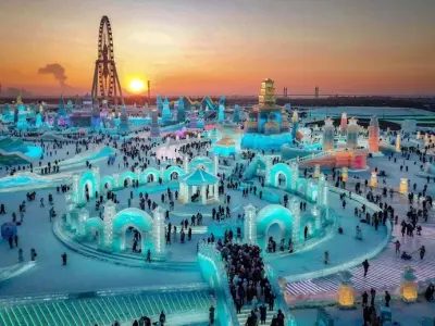 Trải nghiệm lễ hội băng đăng Harbin với tác phẩm băng kỳ ảo