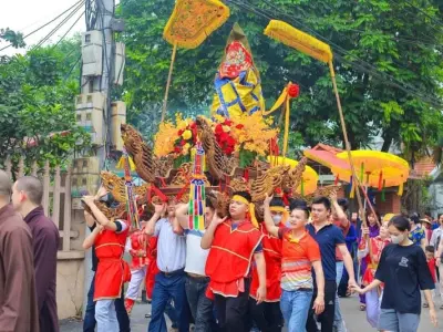 Vẻ đẹp lễ hội dân gian hòa quyện tín ngưỡng và nghệ thuật