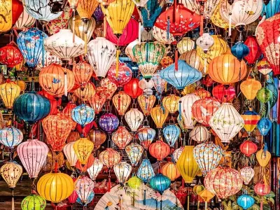 Khám phá không gian rực rỡ tại Lễ hội đèn lồng Hội An