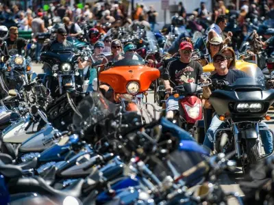 Trải nghiệm Sturgis Motorcycle Rally cùng hàng nghìn biker