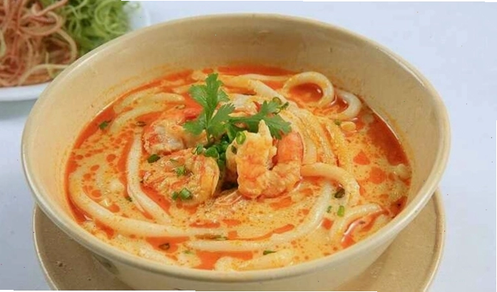 Bánh canh tôm đặc sản Bạc Liêu