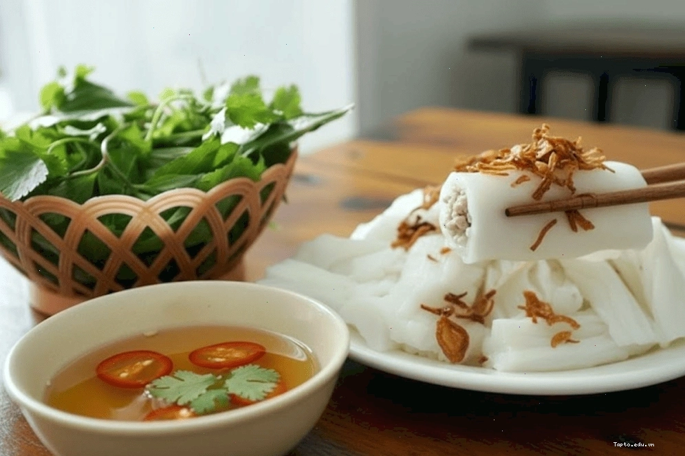 Bánh mướt Nghệ An chấm nước mắm thơm ngon