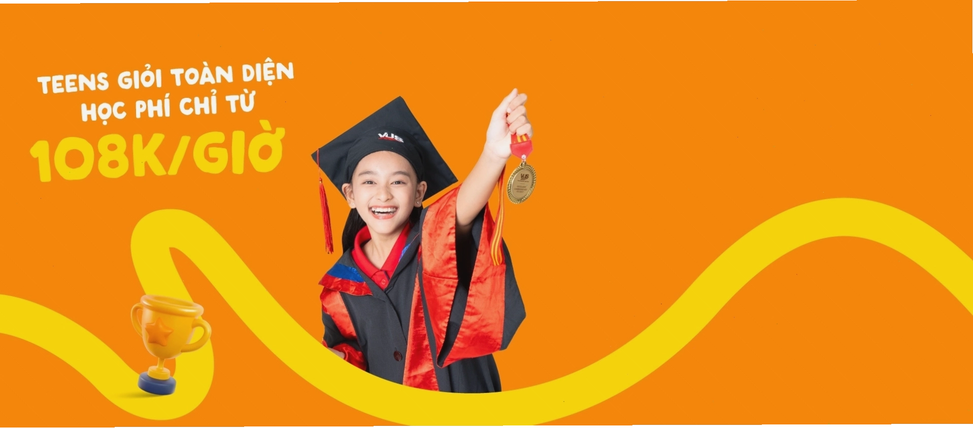 Bé vui vẻ tô màu tranh tiếng Anh về các loại trái cây