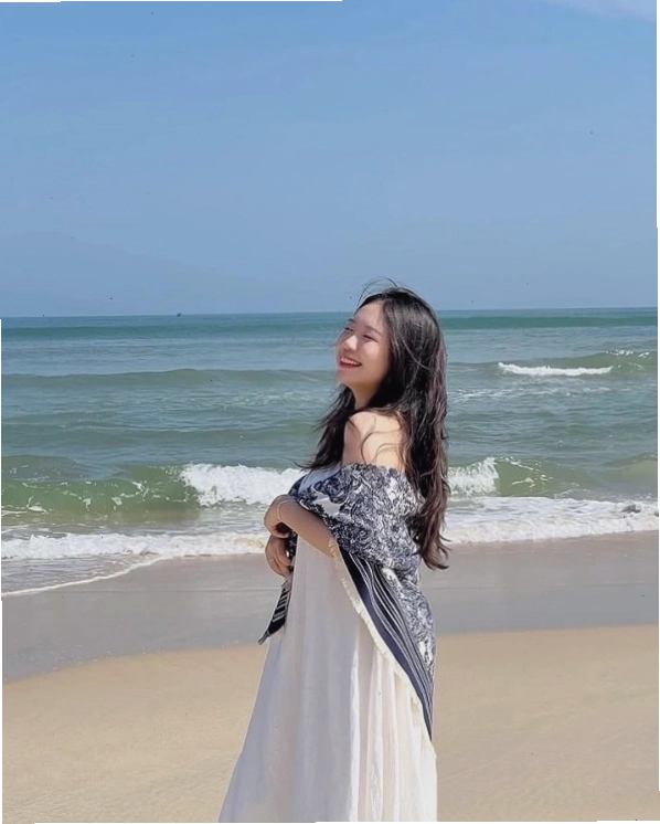 Bình minh trên biển Tân An Huế
