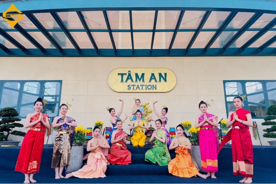 Chùa Bà Linh Sơn Tiên Thạch Tự cổ kính trên núi Bà Đen
