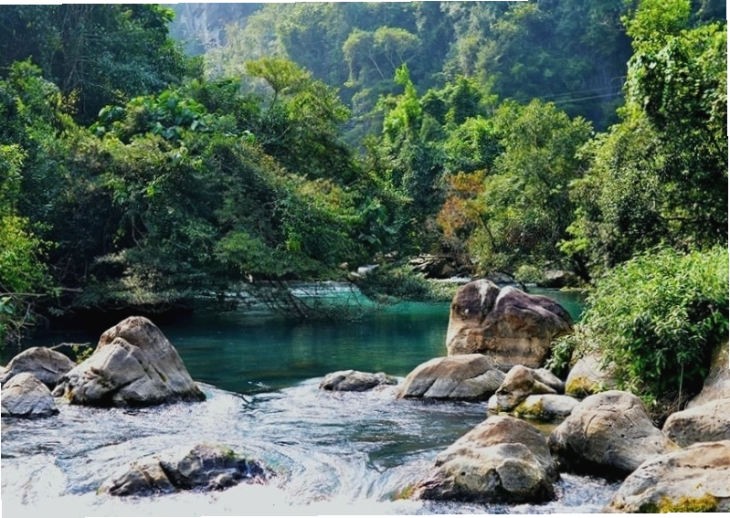 Du lịch Suối Tiên Núi Dinh mùa nào cũng đẹp và thơ mộng