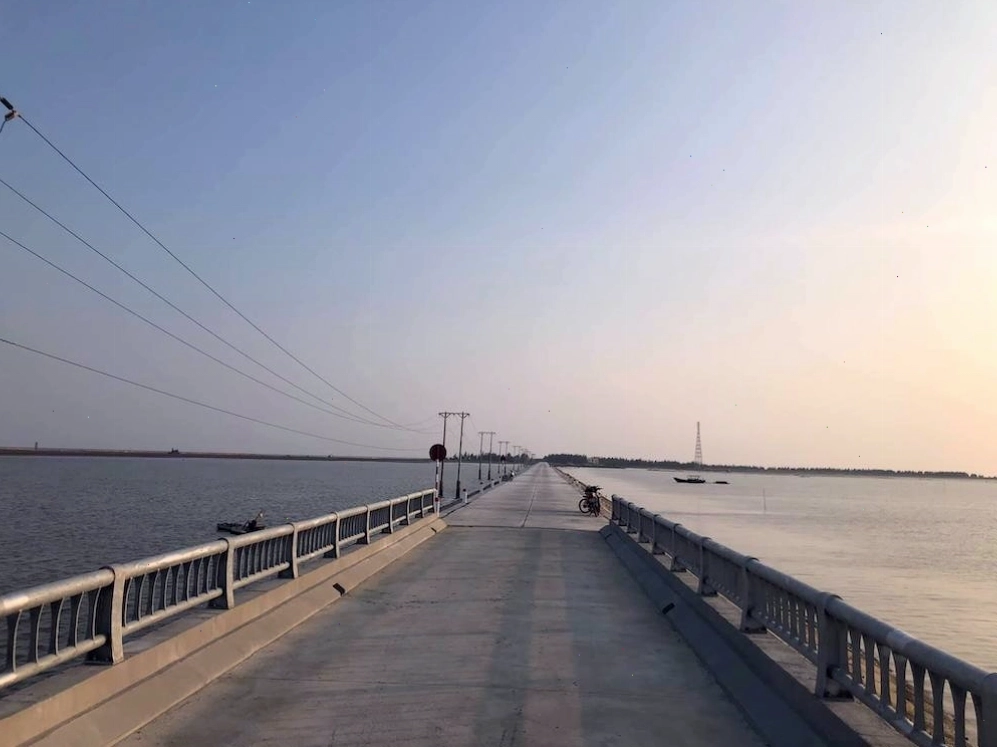 Hoạt động vui chơi trên biển Thịnh Long, Nam Định