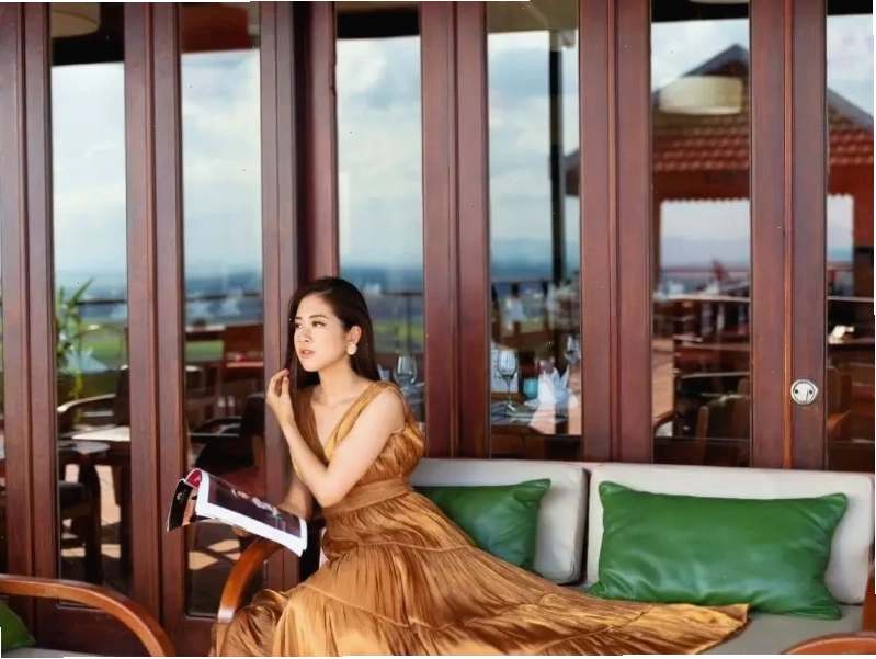 Khung cảnh yên bình quanh Victoria Núi Sam Hotel