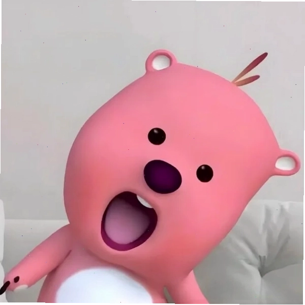 Loopy meme đang nhại lại điệu bộ