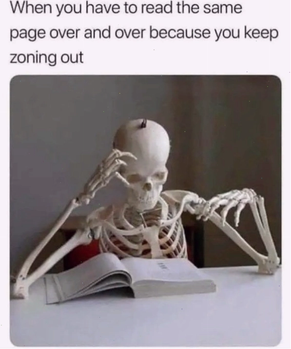 Meme bộ xương đang ăn kem
