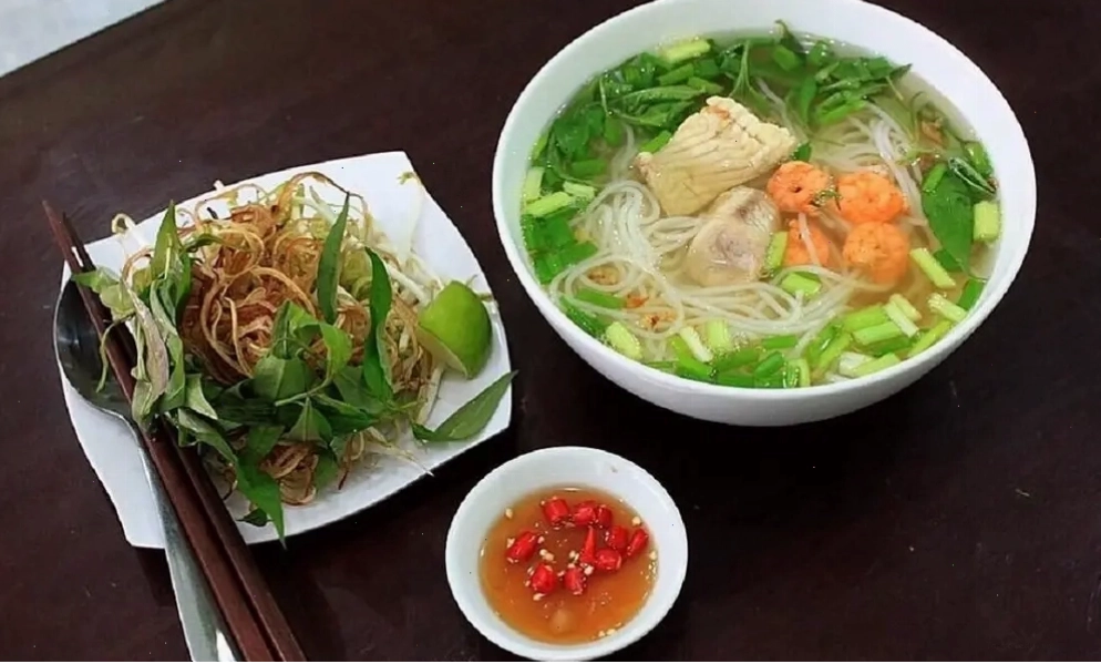 Món bún cá đặc sản miền Tây