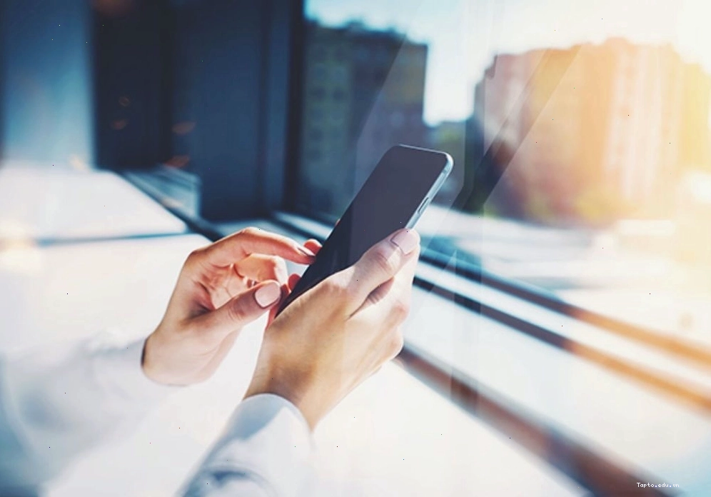 Mua vé cáp treo núi Bà Đen qua email hoặc hotline tiện lợi