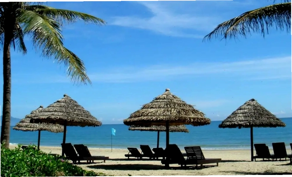 Nên đi tới Biển Cửa Hội vào thời gian nào để có trải nghiệm tốt nhất