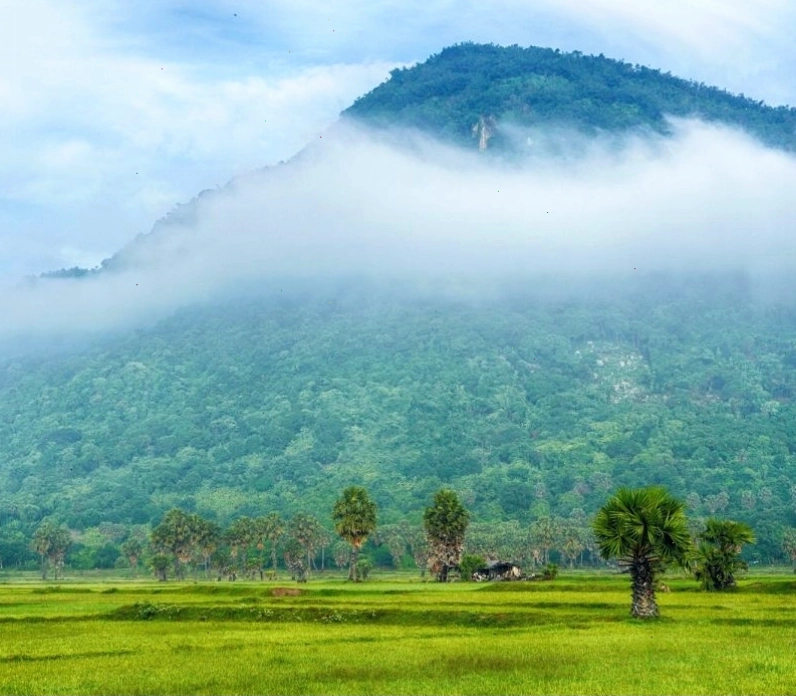 Vẻ đẹp linh thiêng của Núi Cấm An Giang