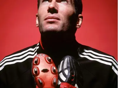 Zinedine Zidane và những khoảnh khắc bóng đá đỉnh cao