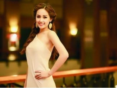 Bộ sưu tập ảnh Mai Phương Thúy quyến rũ cuốn hút mới nhất