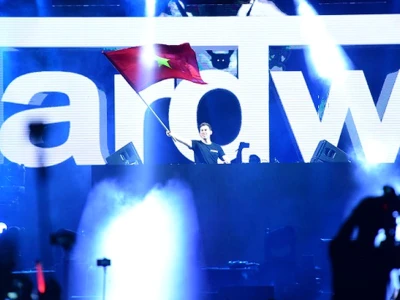 Trọn bộ ảnh Hardwell cực cuốn hút khiến fan đứng ngồi không yên