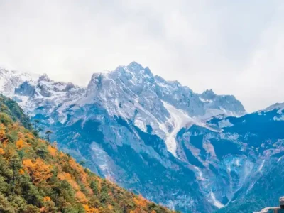 Núi Tuyết Ngọc Long Lệ Giang: Khám phá vẻ đẹp hùng vĩ và huyền bí